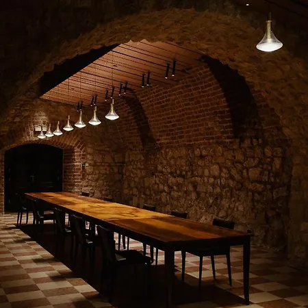 Hotel Pod Różą 5*