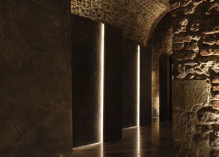 Pod Roza מלון 5*