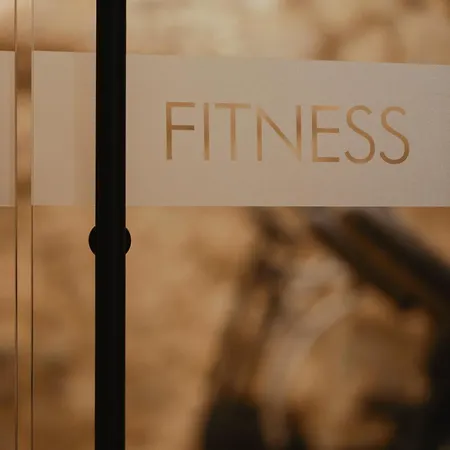 ホテル ポッド ロザ