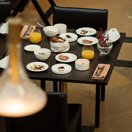 ホテル ポッド ロザ 5*