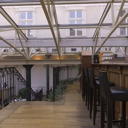 ホテル ポッド ロザ 5*